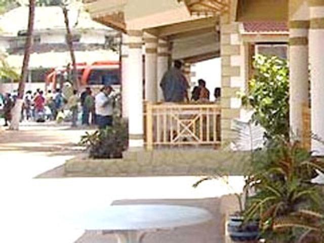 Golden Swan Beach Resort Murud  Bagian luar foto